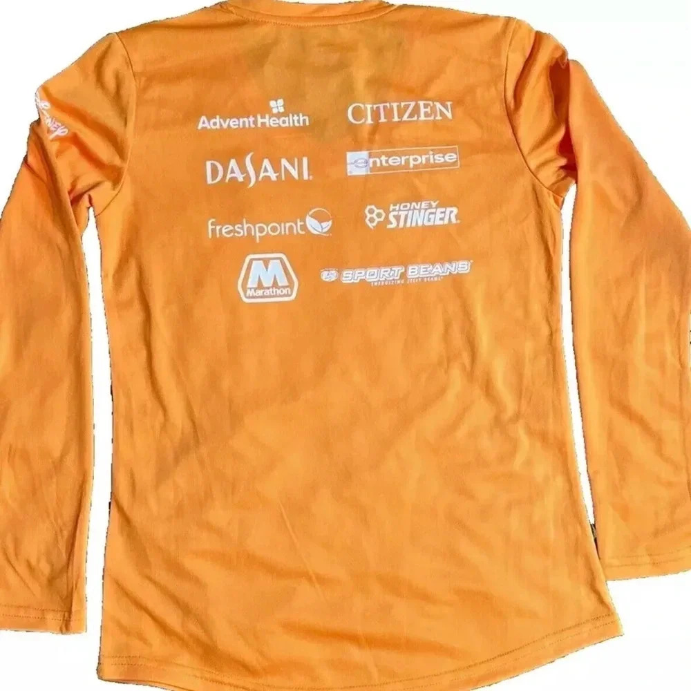 Disney - runDisney LONG SLEEVE RUNNING SHIRT SMALL 2024 WDW 10K / CHIP&DALE - Picture 3 of 3